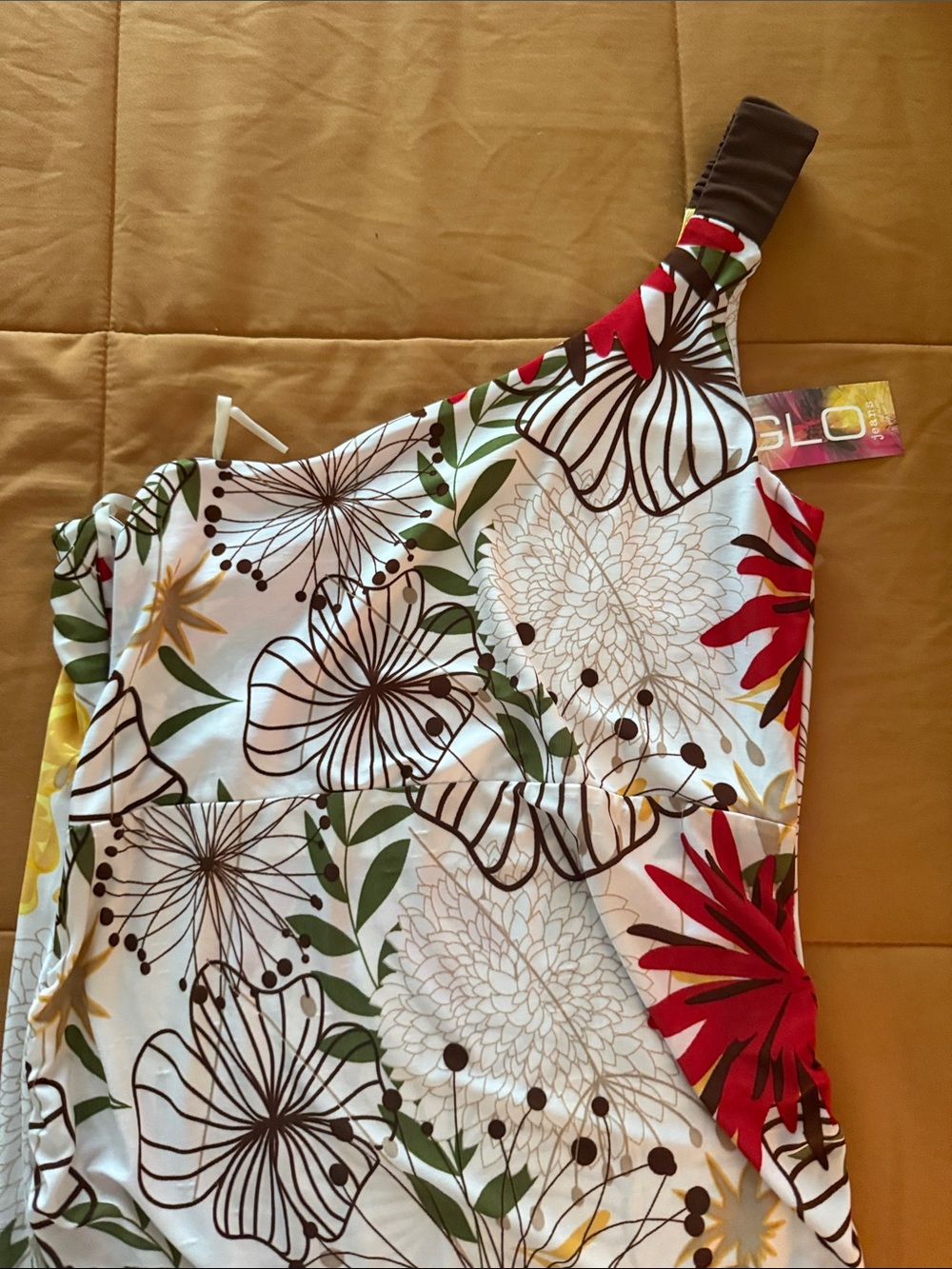 BONGO One-Shoulder Floral Tank Top in White, Red, Green, Brown